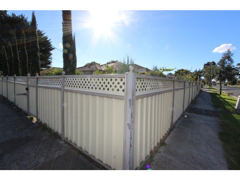 2 Billingham Street, Deer Park VIC 3023