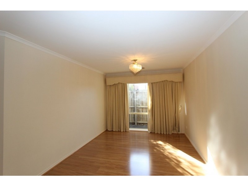 4 Dakota Place, Point Cook VIC 3030