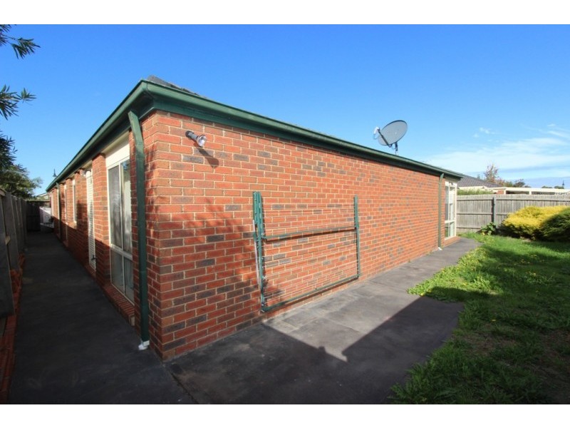 4 Dakota Place, Point Cook VIC 3030