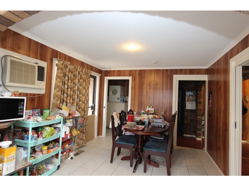 27 Opie Road, Deer Park VIC 3023