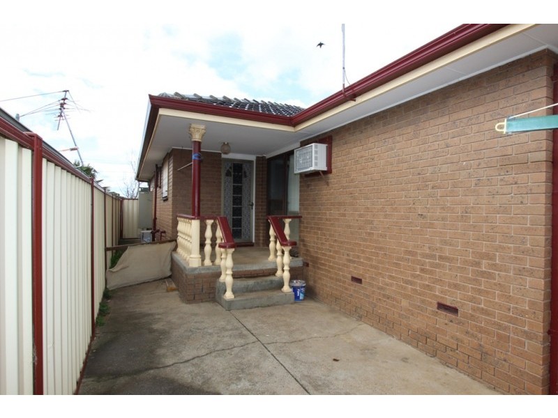 27 Opie Road, Deer Park VIC 3023