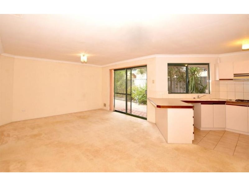 7A Cluelow Rise, Leeming WA 6149