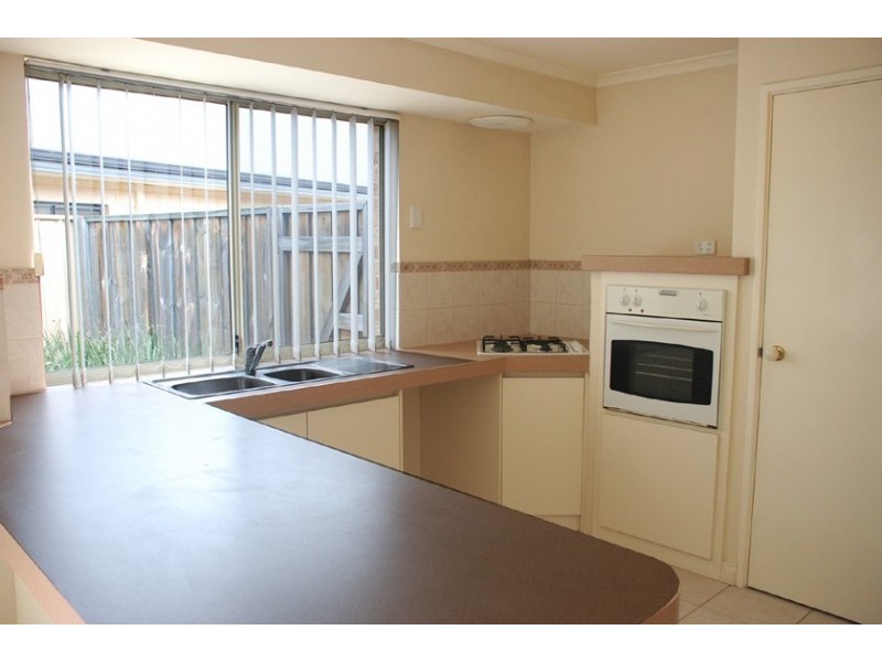 36B Pennlake Drive, Spearwood WA 6163