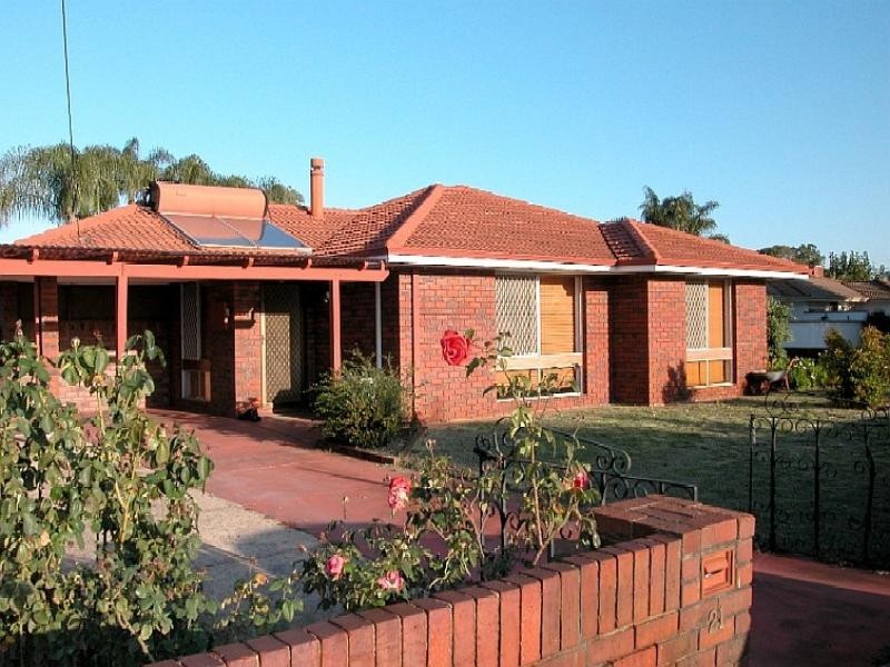 21 Colmar Street, Ferndale WA 6148