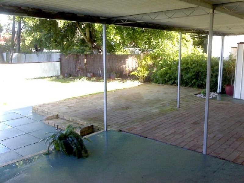 17 Churchdown Street, Thornlie WA 6108