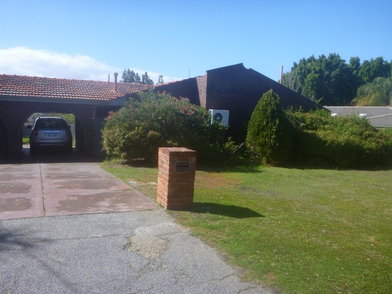 32 Redoubt Road, Willetton WA 6155