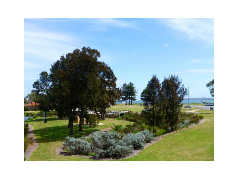 5/28 Fletcher Street, Rockingham WA 6168