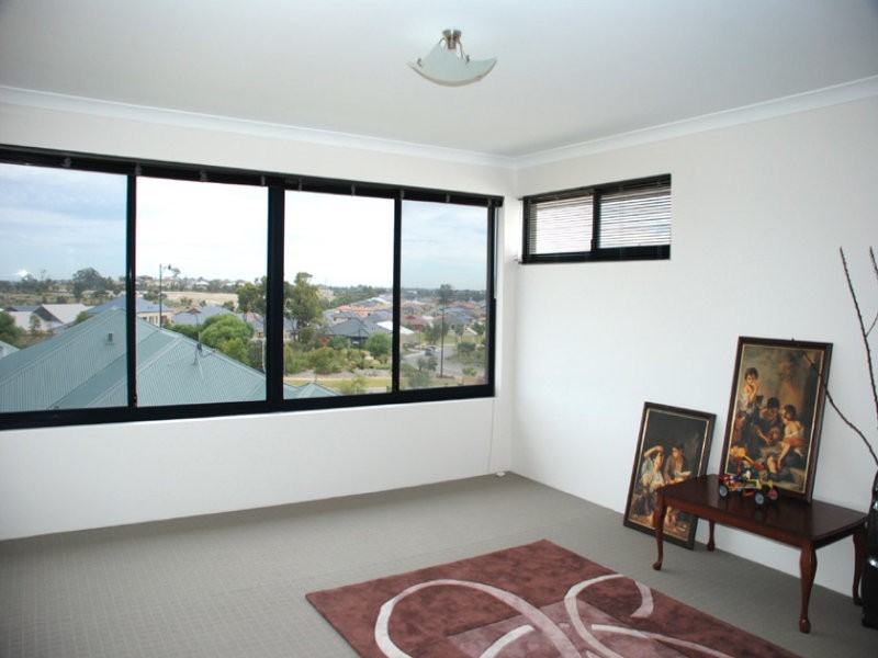 22 Goshawk Pass, Beeliar WA 6164