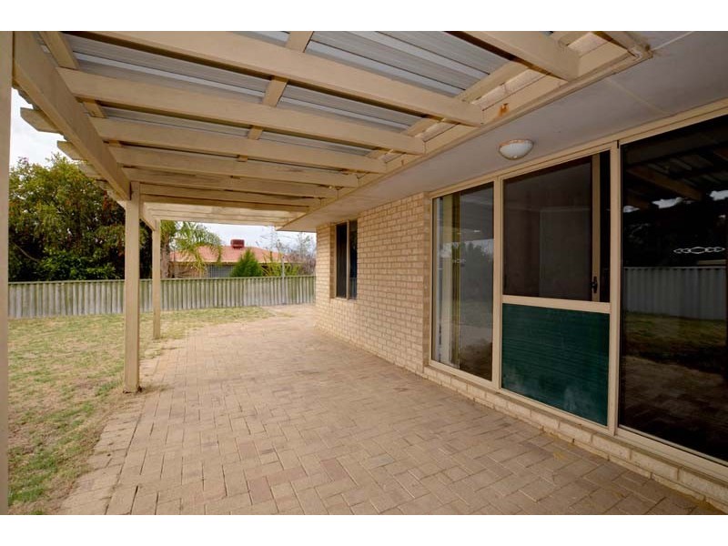 9 Well Place, Bibra Lake WA 6163