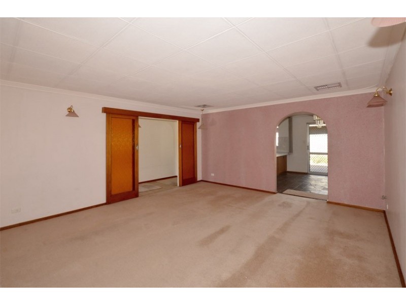 1 Falcon Court, Willetton WA 6155