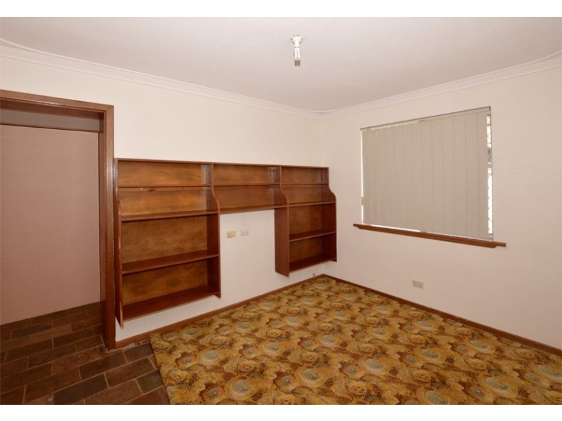 1 Falcon Court, Willetton WA 6155