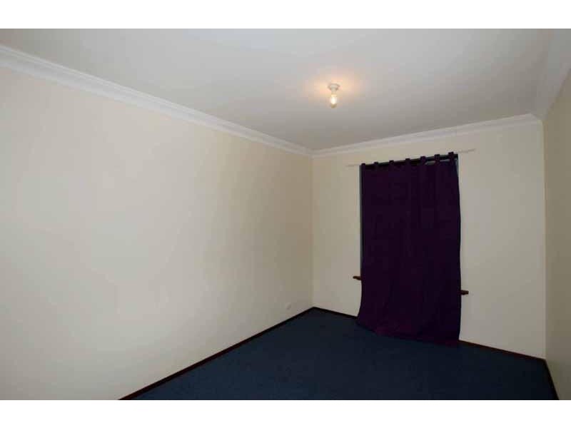 9 Rushbrook Way, Thornlie WA 6108