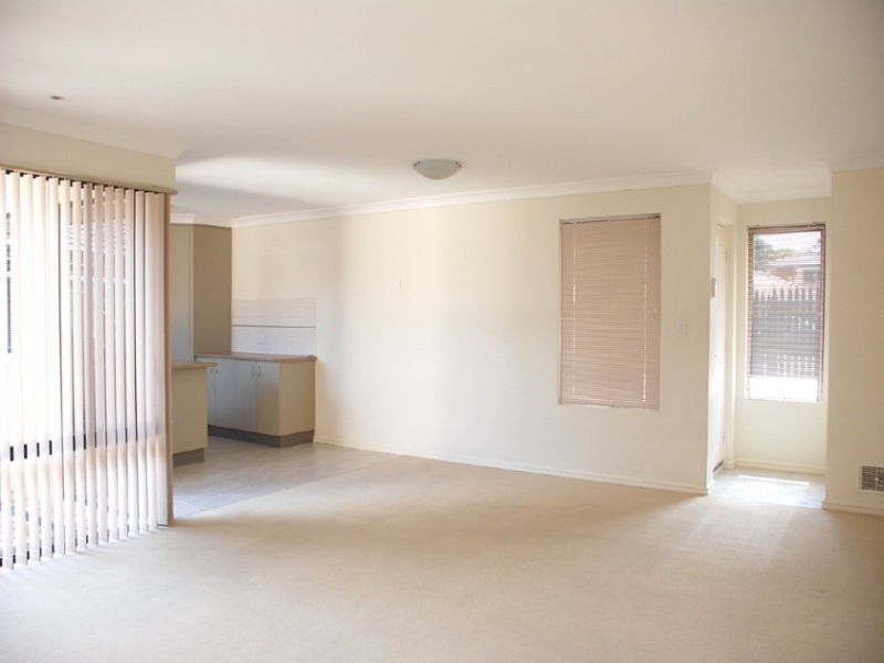 1B Ungaroo Road, Westminster WA 6061