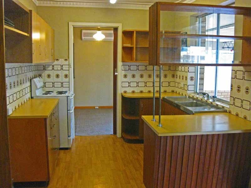 71 Reynolds Road, Forrestfield WA 6058