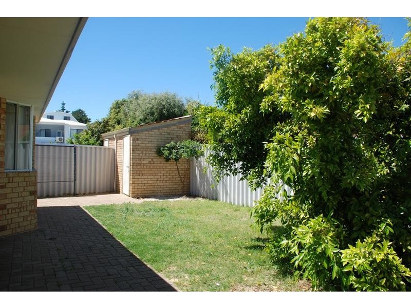 1/28 Fletcher Street, Rockingham WA 6168