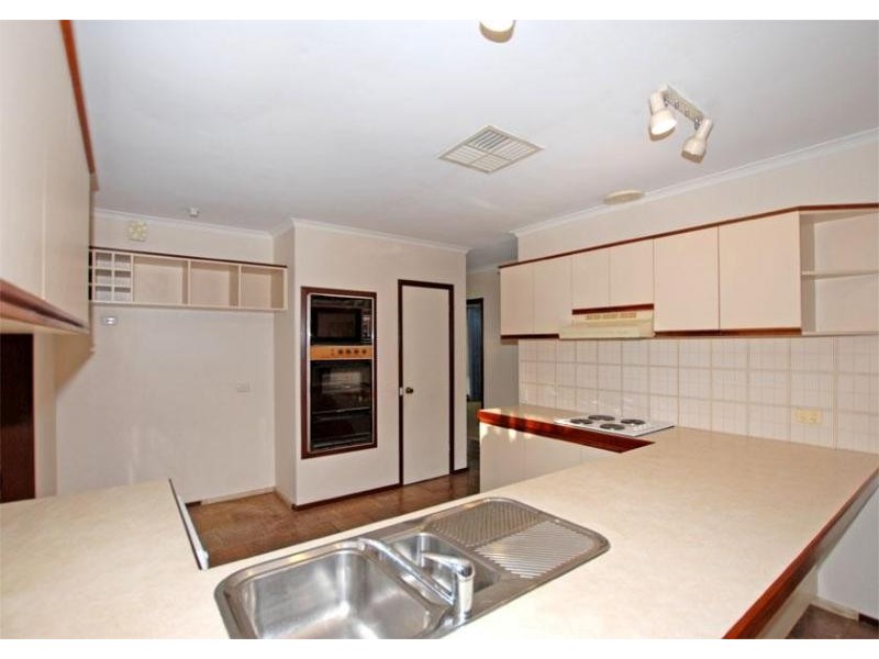 21 Burren Gate, Willetton WA 6155