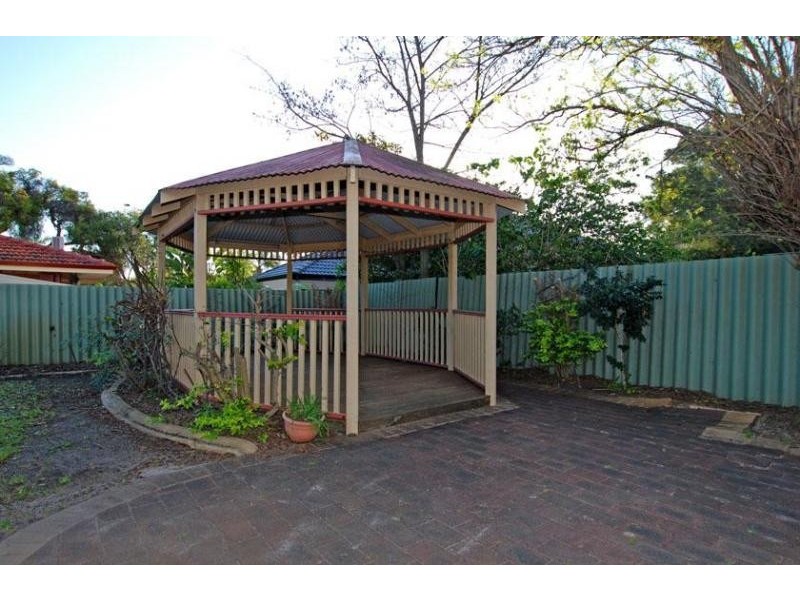 21 Burren Gate, Willetton WA 6155