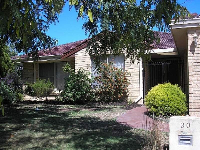30 Mandala Crescent, Bateman WA 6150