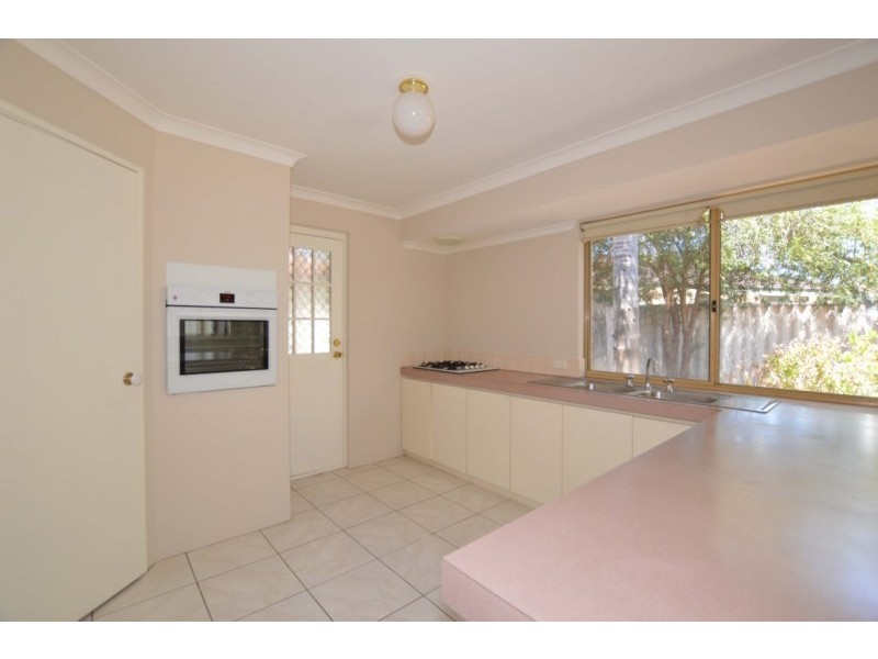 7 Maccalla Green, Canning Vale WA 6155