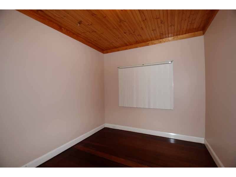 96 Thomas Street, Queens Park WA 6107