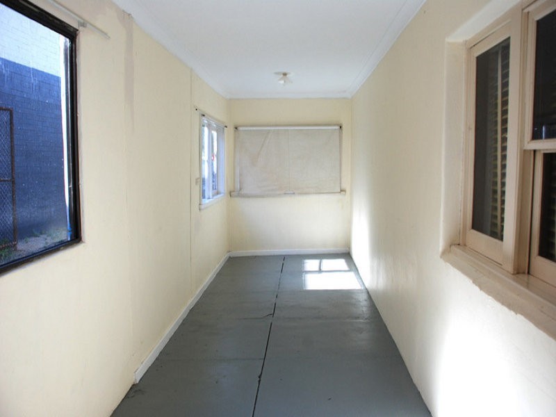 297 South Street, Hilton WA 6163