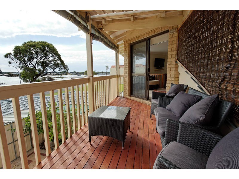 3/4 Soldiers Cove Terrace, Mandurah WA 6210