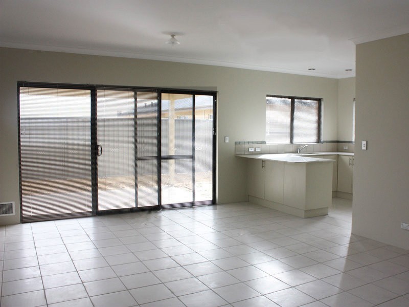 17 Times Street, Harrisdale WA 6112