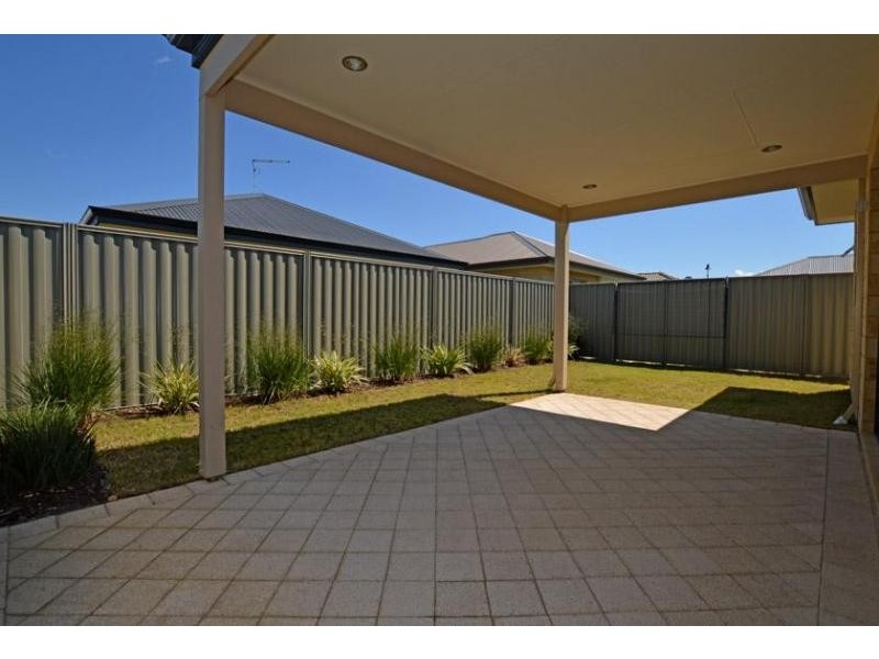 17 Times Street, Harrisdale WA 6112