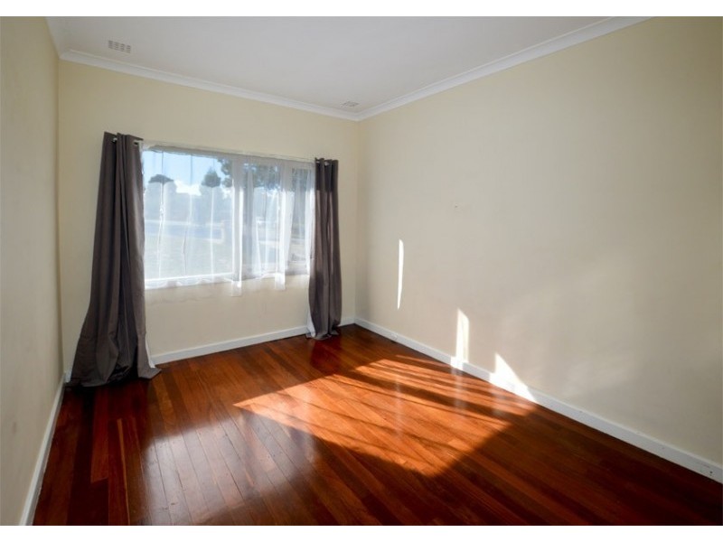 243 Winterfold Road, Coolbellup WA 6163