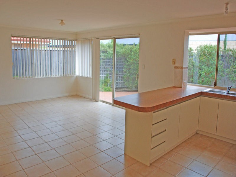 36A Pennlake Drive, Spearwood WA 6163