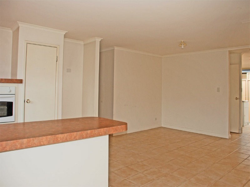 36A Pennlake Drive, Spearwood WA 6163