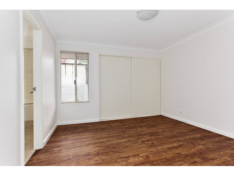 2/146 Parkin Street, Rockingham WA 6168