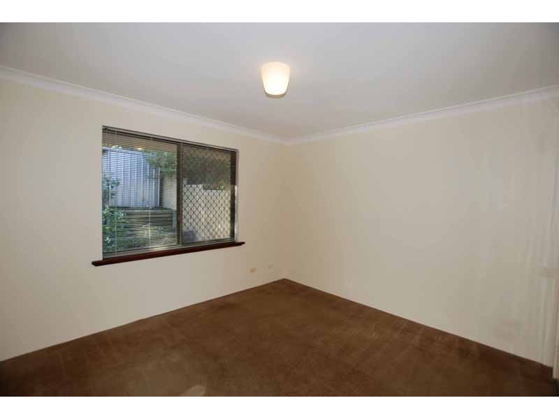 2/40 Hogarth Way, Bateman WA 6150