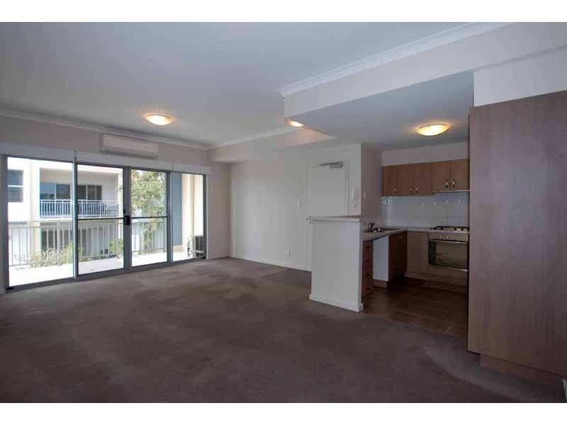 5/6 Ibera Way, Success WA 6164