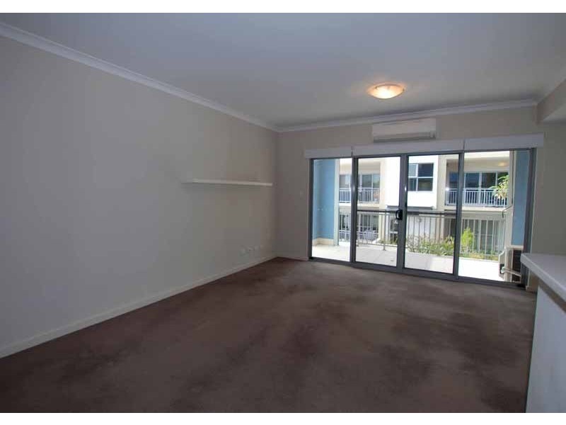 5/6 Ibera Way, Success WA 6164