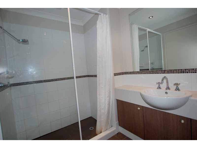 5/6 Ibera Way, Success WA 6164