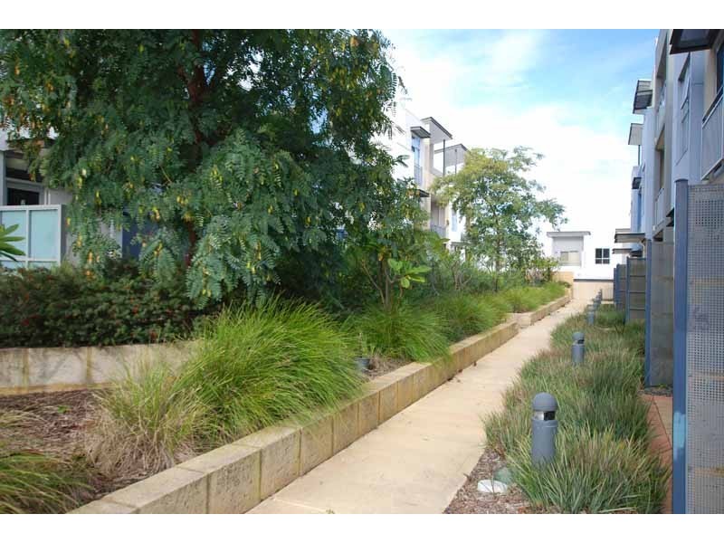 5/6 Ibera Way, Success WA 6164