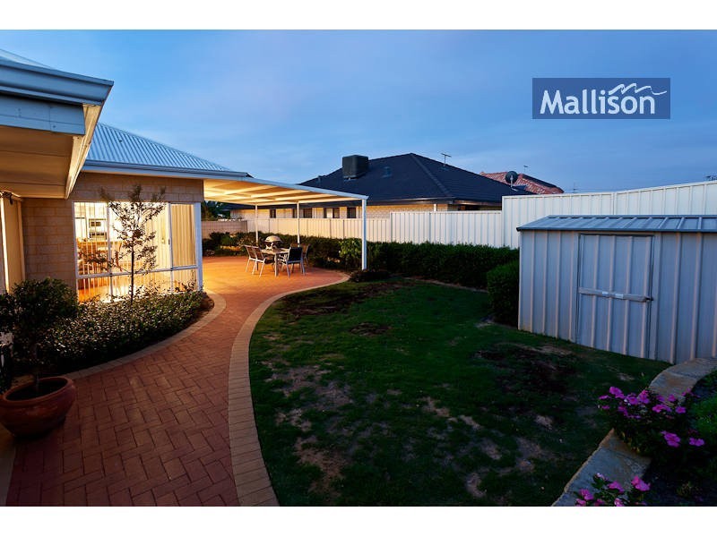 57 Peterborough Circle, North Lake WA 6163