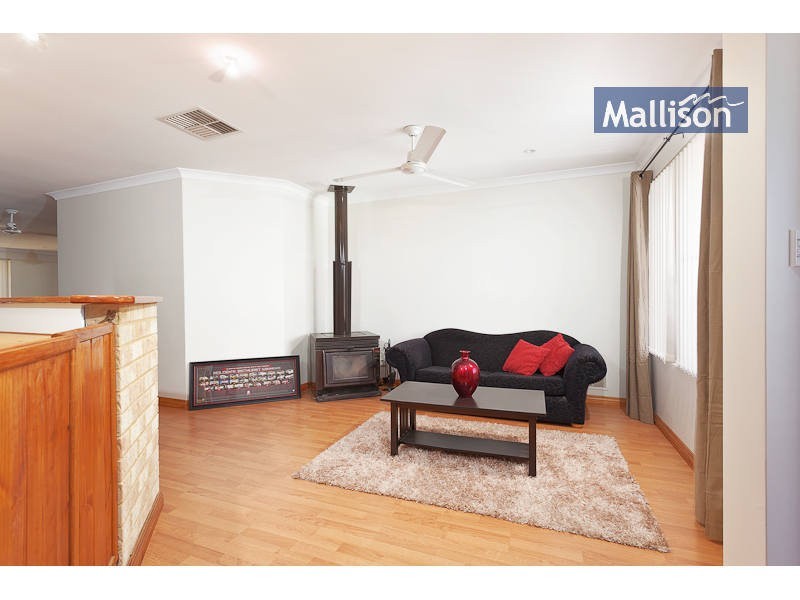 14 Clune Court, Huntingdale WA 6110