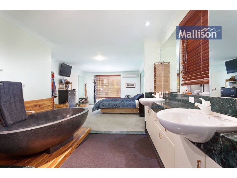 9 Emile Street, North Lake WA 6163