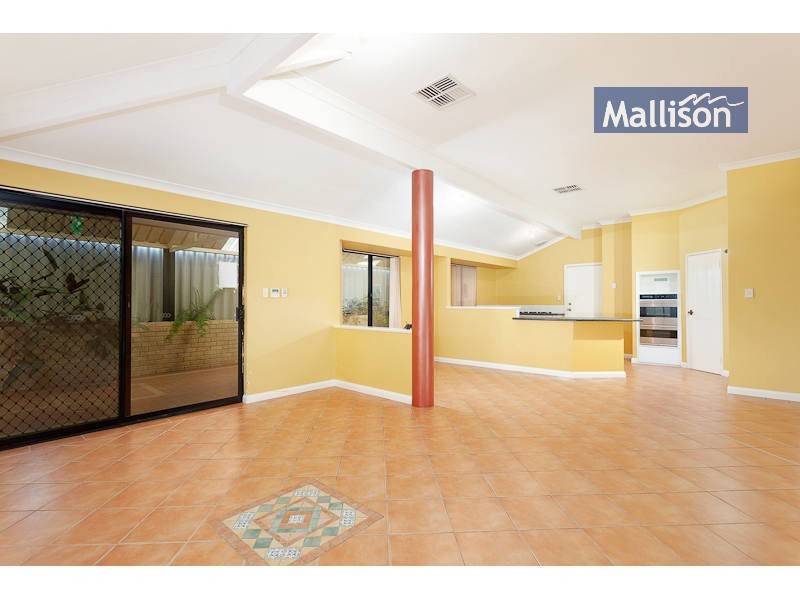 17 Streeter Way, Beeliar WA 6164