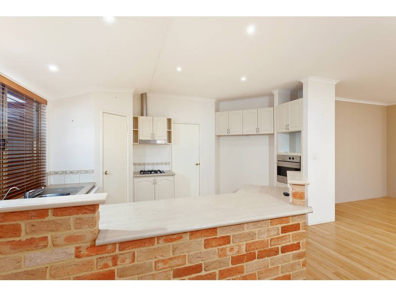 24 Wauhop Circle, Beeliar WA 6164