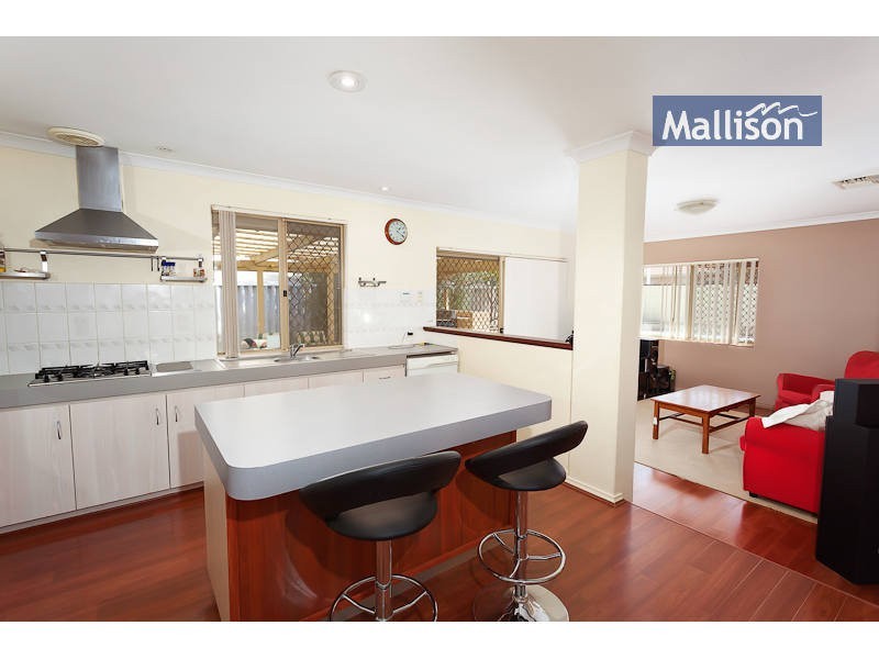 26 Liata Court, Thornlie WA 6108