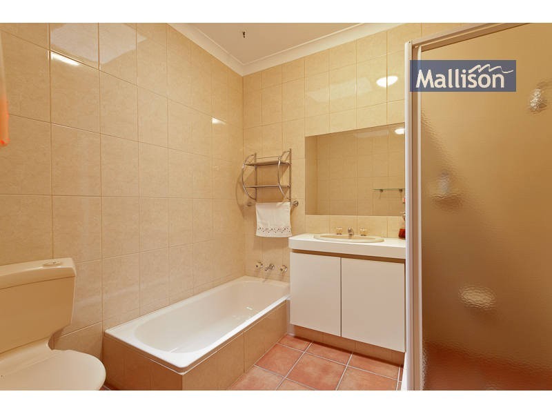 2 Merrifield Circle, Leeming WA 6149