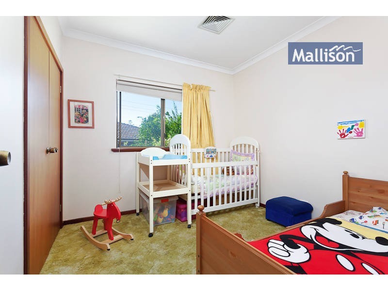 2 Merrifield Circle, Leeming WA 6149