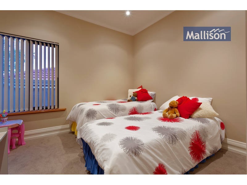 66 Edeline Street, Spearwood WA 6163