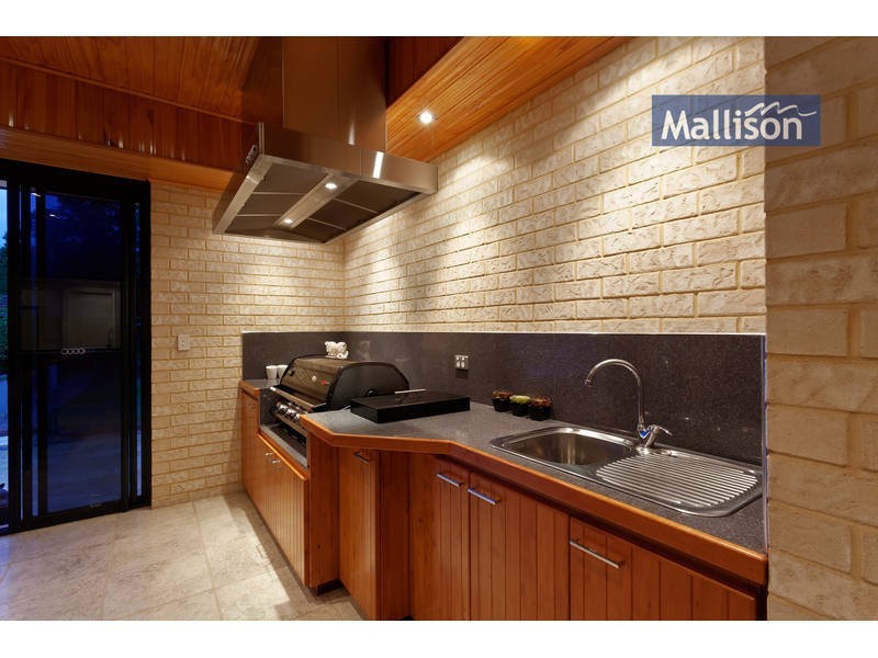 66 Edeline Street, Spearwood WA 6163