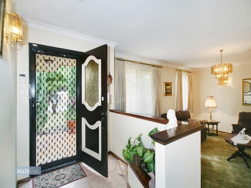 29 Bardwell Street, Thornlie WA 6108