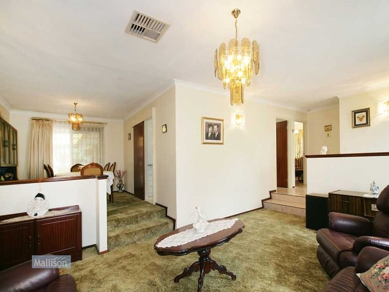 29 Bardwell Street, Thornlie WA 6108