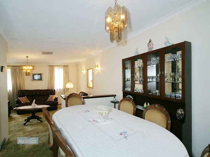 29 Bardwell Street, Thornlie WA 6108